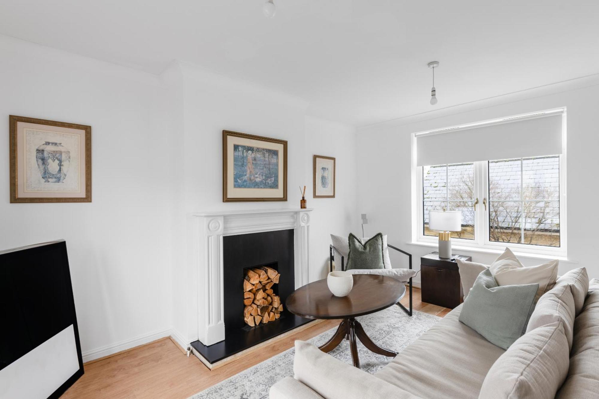 Luxurious 3 Bed House With Free Parking, Close To The Train Station & Town Braintree Eksteriør bilde