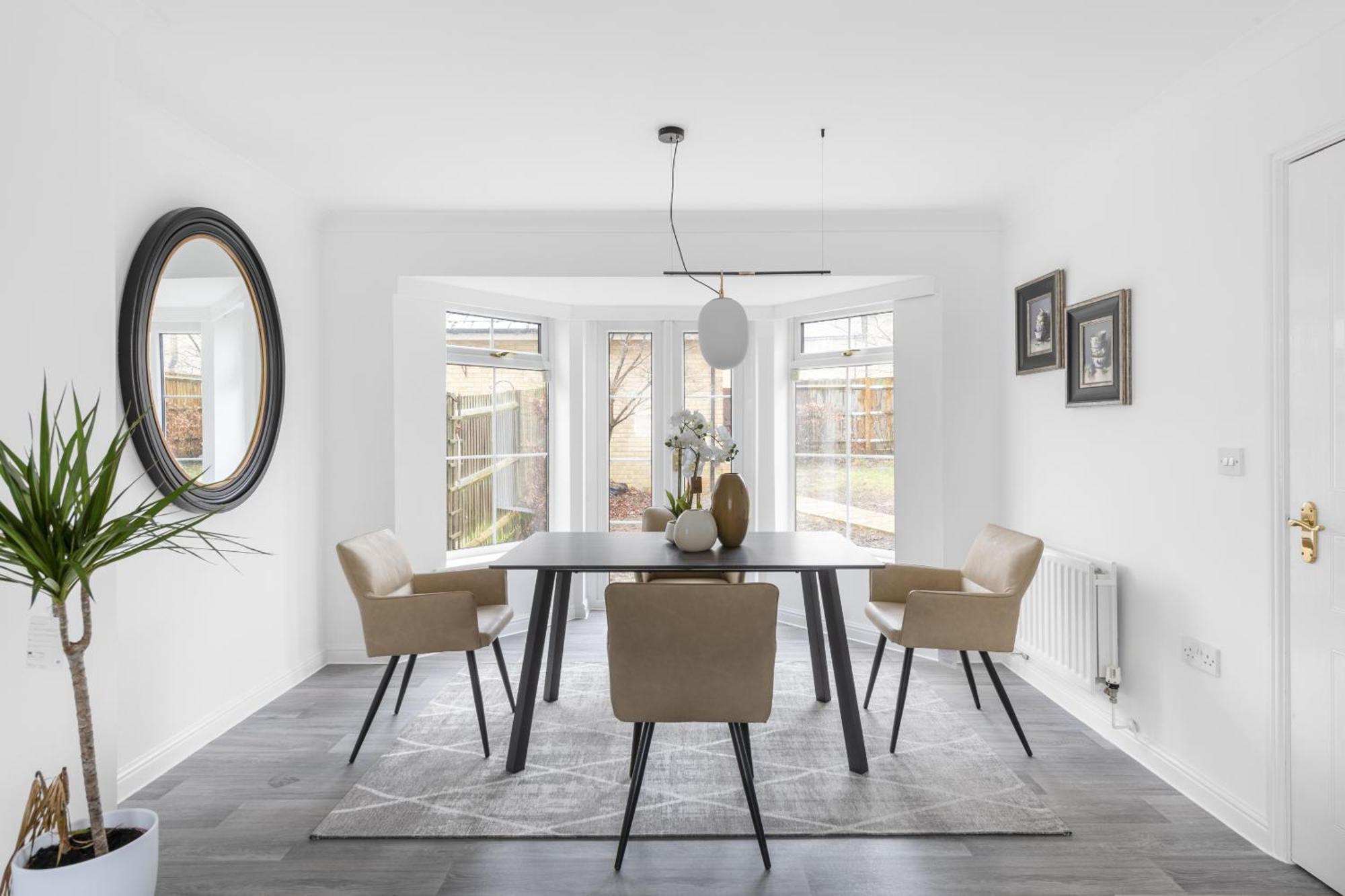 Luxurious 3 Bed House With Free Parking, Close To The Train Station & Town Braintree Eksteriør bilde
